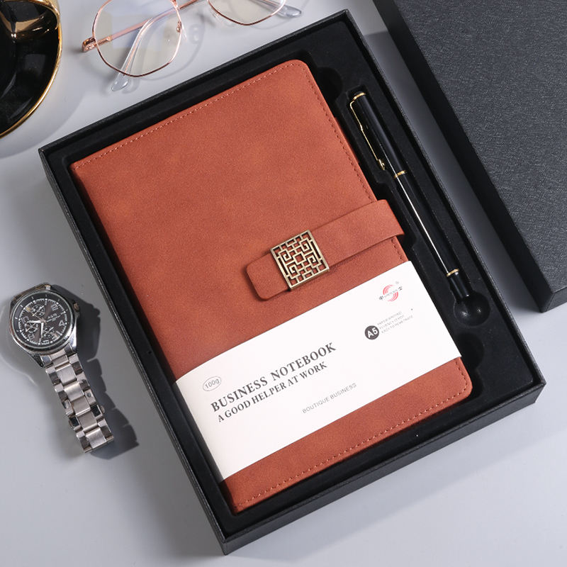 A5 Gift Set Journals Leather Dairy Pu Meeting Pocket Business Wholesale Promotional Personalized Notebook with Pen